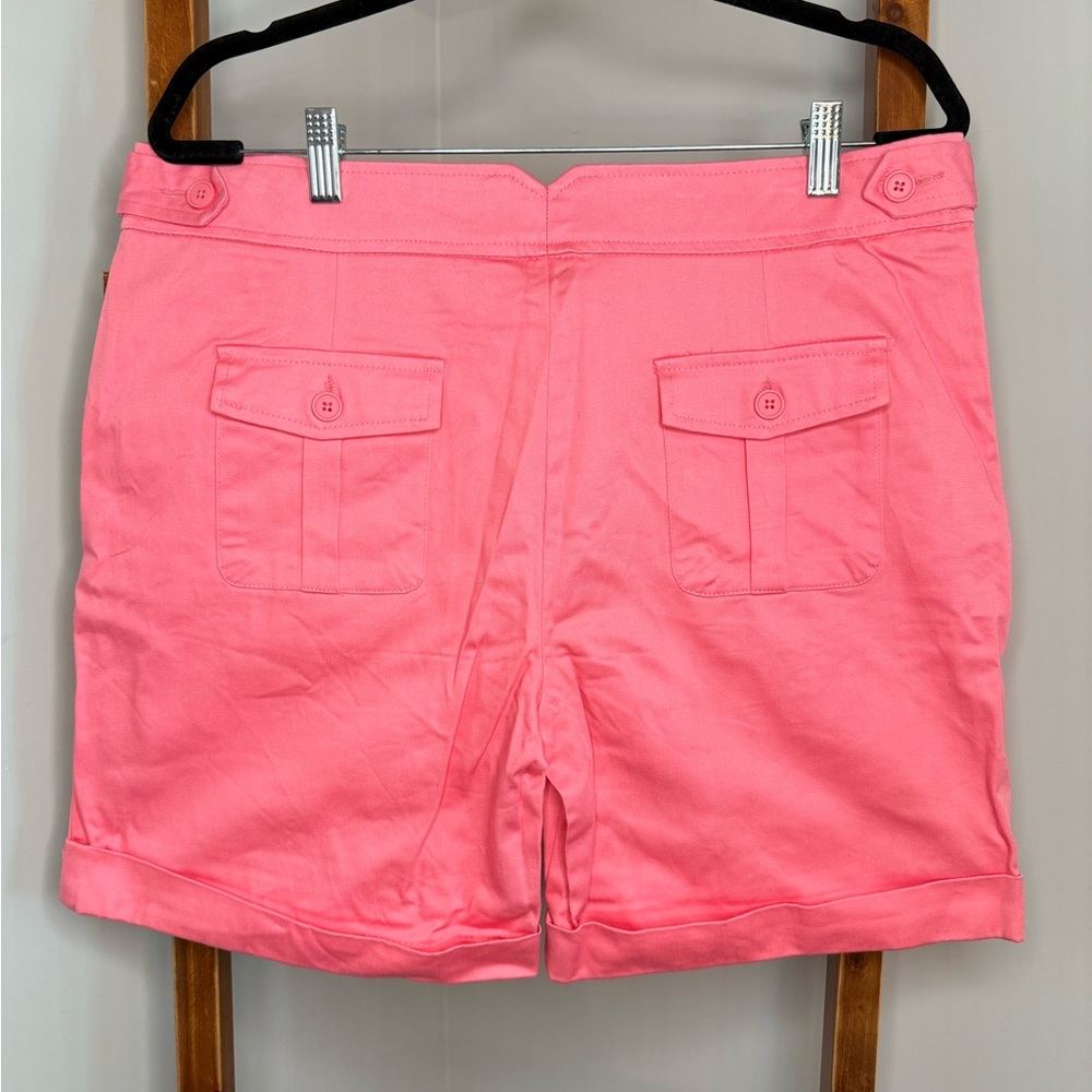 Women’s pink chino shorts - Picture 2 of 7